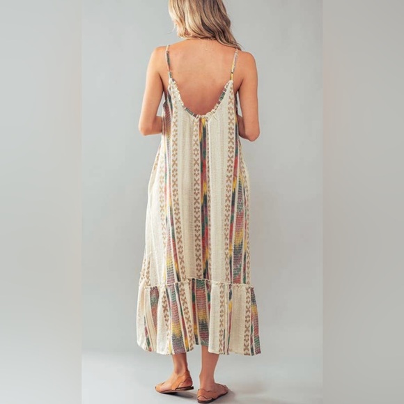 Scoop Neck Boho Aztec Print Dress - Picture 2 of 5